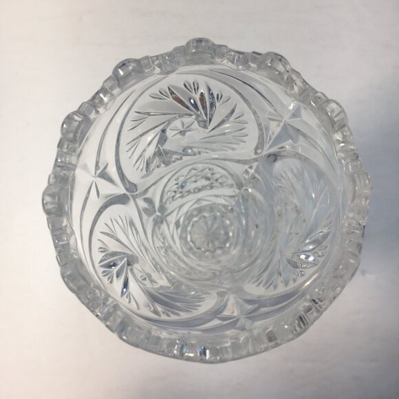 Clear Cut Glass Crystal Footed Vase Sawtooth Edge Swirled Star Design Vintage - Picture 2 of 6
